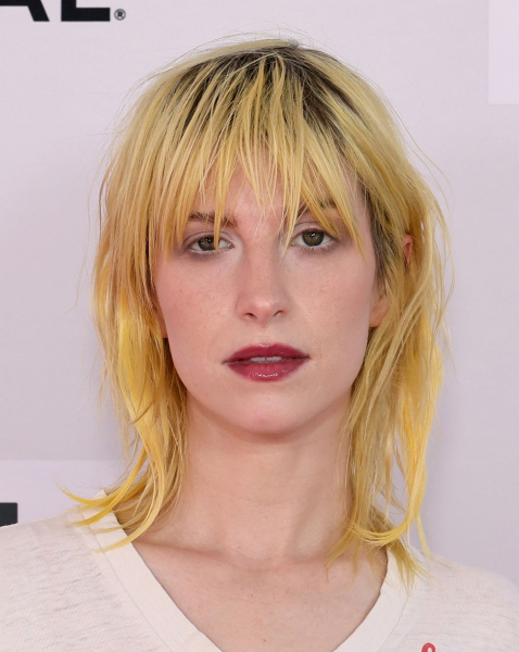 Hayley WilliamsGrungy Grownout Colorhair trend 2026